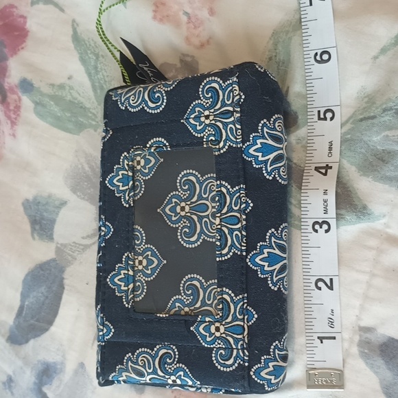 Vera Bradley wallet - Picture 7 of 7